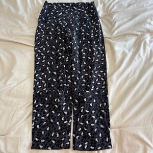 Aerie Crossover Leggings Gray White Animal Print M